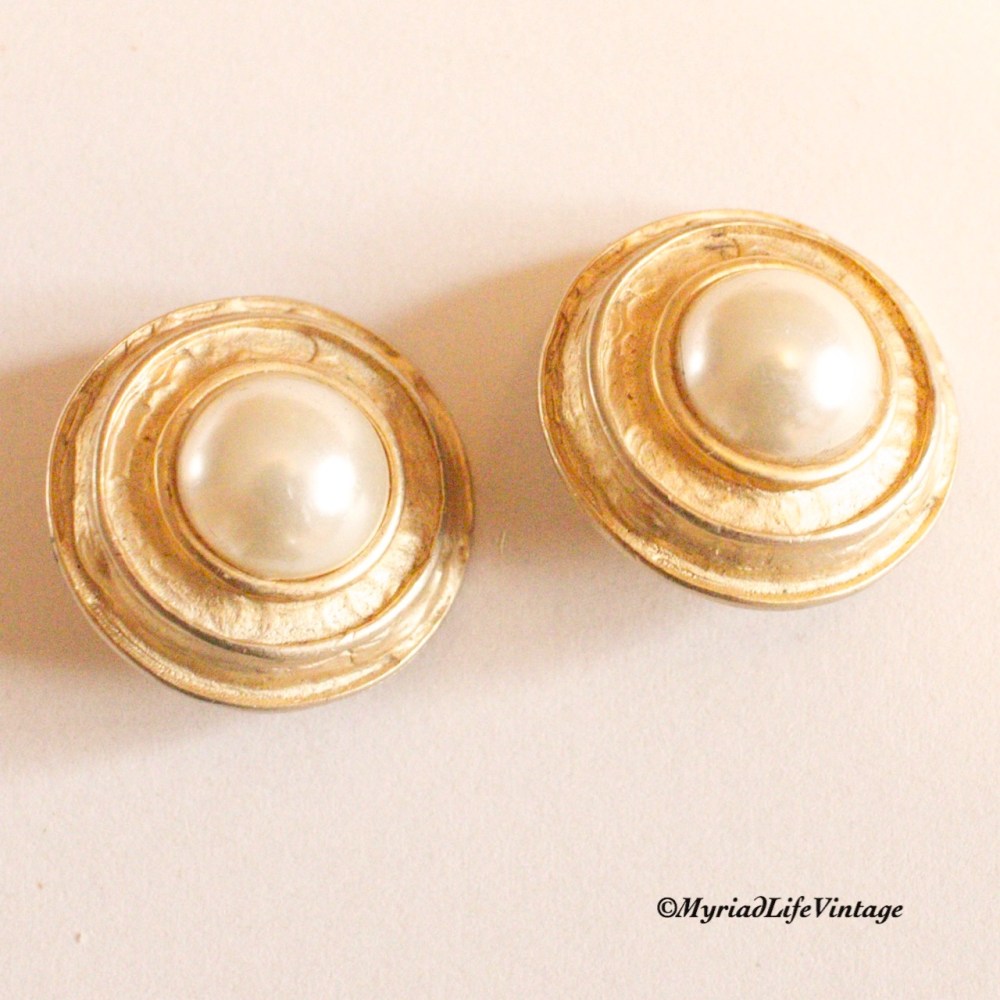 Etsy GV130 clip earrings 2CR